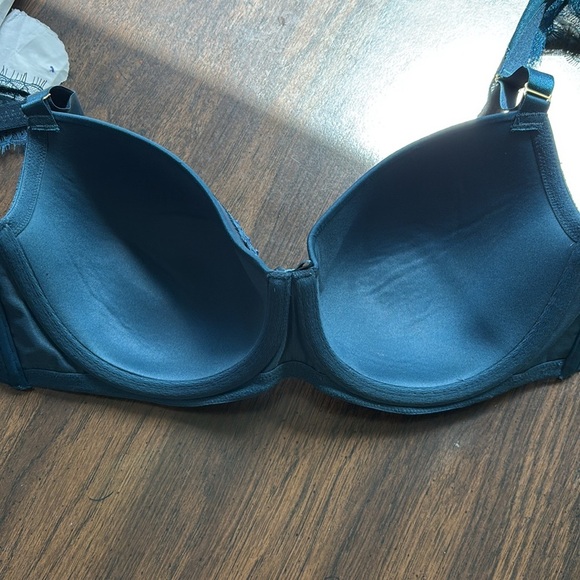 Cacique Blue Rhinestone Embellished Bra Lace Open Back Boho Balconette Sz 38D - Picture 9 of 11